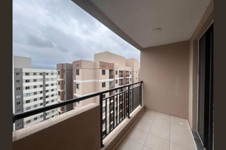 Varanda de apartamento para alugar com 3 quartos, 62m² em Usina Piratininga, São Paulo