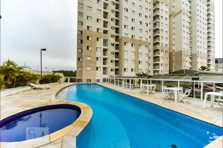 Apartamento para alugar com 49m², 2 quartos e 1 vaga Apartamento para alugar com 49m², 2 quartos e 1 vagaÁrea comum - Piscina