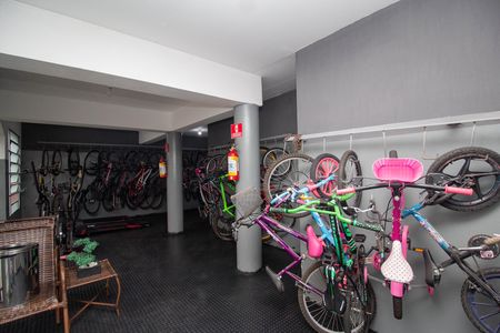 Apartamento à venda com 56m², 2 quartos e 1 vaga Apartamento à venda com 56m², 2 quartos e 1 vagaBicicletário
