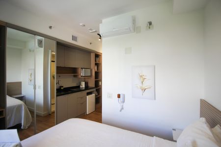 Suíte  de kitnet/studio para alugar com 1 quarto, 23m² em Indianópolis, São Paulo
