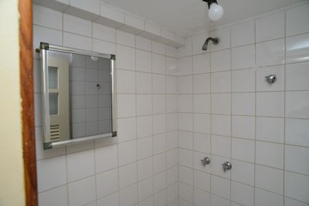 Apartamento para alugar com 139m², 4 quartos e 2 vagas Apartamento para alugar com 139m², 4 quartos e 2 vagasBanheiro de Serviço