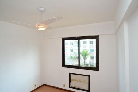 Apartamento para alugar com 139m², 4 quartos e 2 vagas Apartamento para alugar com 139m², 4 quartos e 2 vagasSuíte