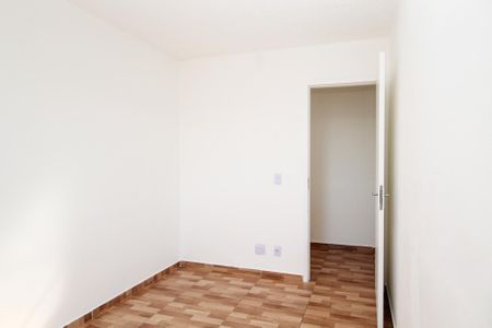 Quarto 1 de apartamento para alugar com 2 quartos, 46m² em Chácara Granja Velha, Cotia