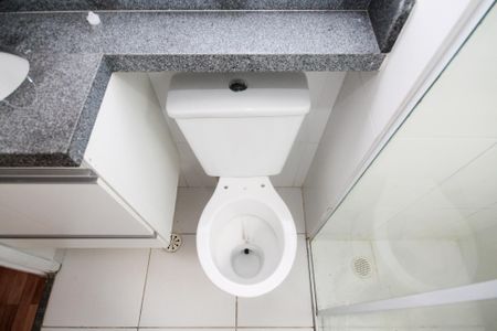 Apartamento para alugar com 46m², 2 quartos e 1 vaga Apartamento para alugar com 46m², 2 quartos e 1 vagaBanheiro
