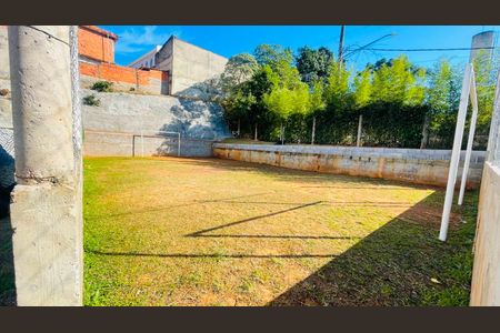 Quadra de apartamento para alugar com 2 quartos, 54m² em Jardim Arco-iris, Cotia