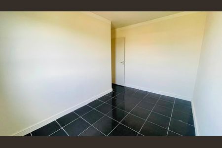 Quarto 2 de apartamento para alugar com 2 quartos, 54m² em Jardim Arco-iris, Cotia
