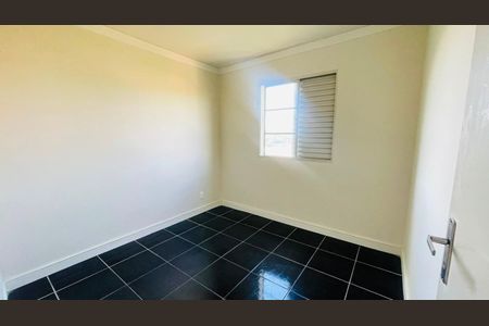 Quarto 1 de apartamento para alugar com 2 quartos, 54m² em Jardim Arco-iris, Cotia