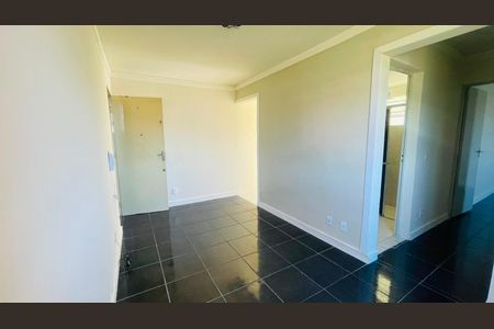 Sala de apartamento para alugar com 2 quartos, 54m² em Jardim Arco-iris, Cotia