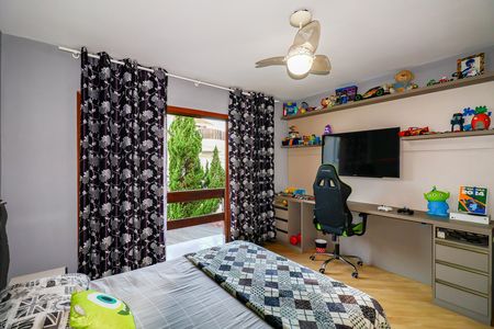 Casa de condomínio à venda com 220m², 3 quartos e 3 vagas