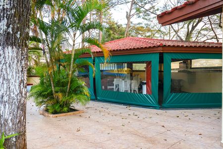 Casa de condomínio à venda com 220m², 3 quartos e 3 vagas