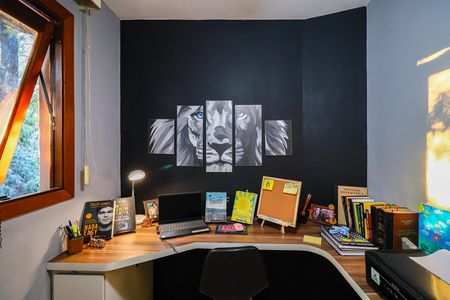 Casa de condomínio à venda com 220m², 3 quartos e 3 vagas