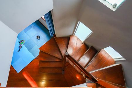 Casa de condomínio à venda com 220m², 3 quartos e 3 vagas