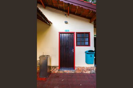 Casa de condomínio à venda com 220m², 3 quartos e 3 vagas