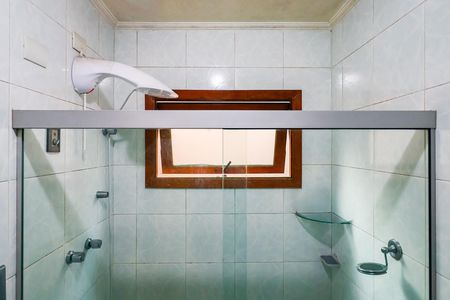 Casa de condomínio à venda com 220m², 3 quartos e 3 vagas