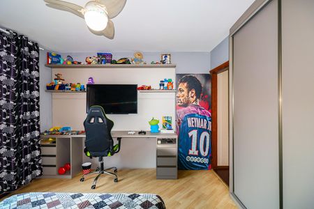 Casa de condomínio à venda com 220m², 3 quartos e 3 vagas