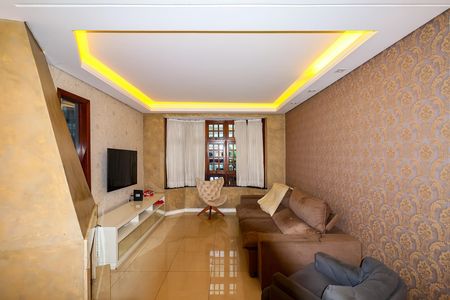 Casa de condomínio à venda com 220m², 3 quartos e 3 vagas