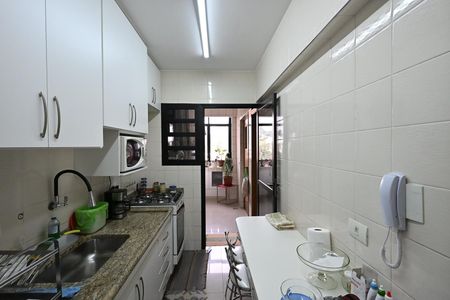 Apartamento à venda com 90m², 3 quartos e 2 vagasCozinha