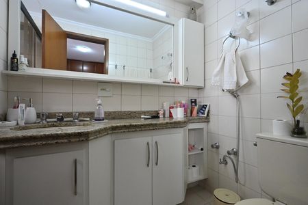 Apartamento à venda com 90m², 3 quartos e 2 vagasBanheiro Suíte 