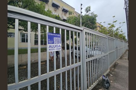 Apartamento para alugar com 60m², 2 quartos e 1 vagaplaquinha Instalada 