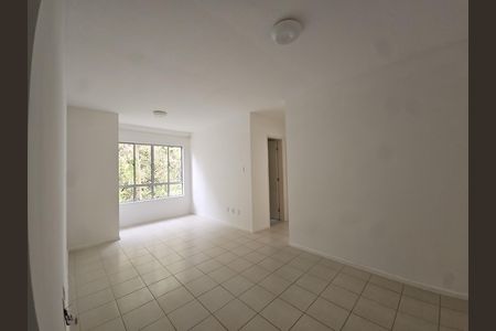 Apartamento para alugar com 2 quartos, 60m² em Boca do Rio, Salvador