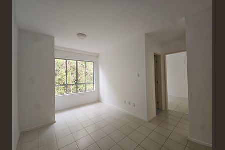 sala de apartamento para alugar com 2 quartos, 60m² em Boca do Rio, Salvador