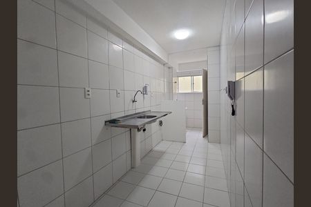 Cozinha de apartamento para alugar com 2 quartos, 60m² em Boca do Rio, Salvador