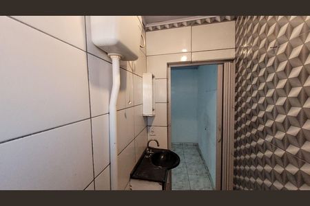 Casa para alugar com 50m², 1 quarto e 1 vaga Casa para alugar com 50m², 1 quarto e 1 vagaBanheiro