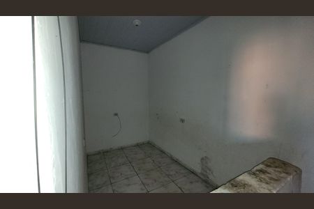 Casa para alugar com 50m², 1 quarto e 1 vaga Casa para alugar com 50m², 1 quarto e 1 vagaSala