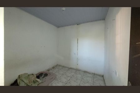 Quarto de casa para alugar com 1 quarto, 50m² em Jardim Miray, Itaquaquecetuba