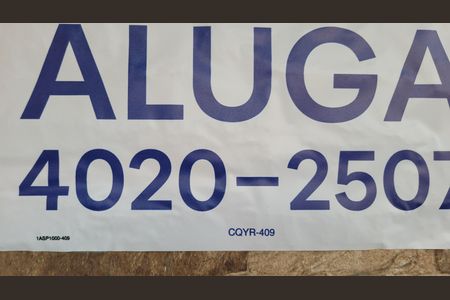 Casa para alugar com 50m², 1 quarto e 1 vaga Casa para alugar com 50m², 1 quarto e 1 vagaPlaquinha código CQYR-409 1ASP1000-409
