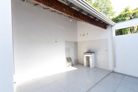 Casa de Condomínio para alugar com 2 quartos, 140m² em Cajuru do Sul, Sorocaba