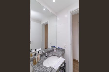 Apartamento à venda com 73m², 3 quartos e 1 vaga Apartamento à venda com 73m², 3 quartos e 1 vagaBanheiro 2