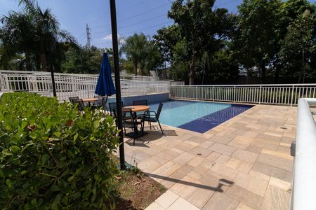 Apartamento à venda com 73m², 3 quartos e 1 vagaÁrea comum - Piscina