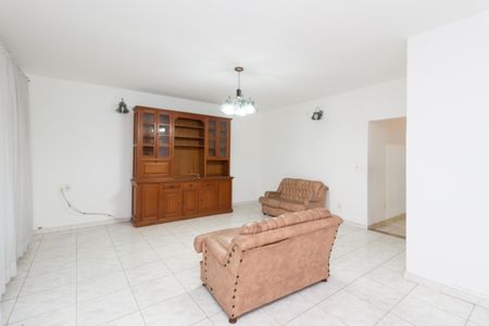 Sala de casa à venda com 2 quartos, 300m² em Vila Curuçá Velha, São Paulo