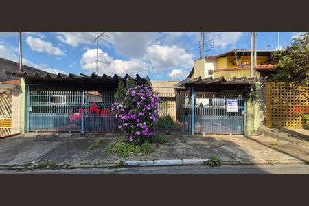 Placa de casa à venda com 2 quartos, 300m² em Vila Curuçá Velha, São Paulo