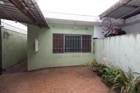 Casa à venda com 300m², 2 quartos e 4 vagas Casa à venda com 300m², 2 quartos e 4 vagasÁrea de Serviço