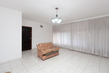 Sala de casa à venda com 2 quartos, 300m² em Vila Curuçá Velha, São Paulo