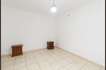 Casa à venda com 300m², 2 quartos e 4 vagas Casa à venda com 300m², 2 quartos e 4 vagasQuarto 2