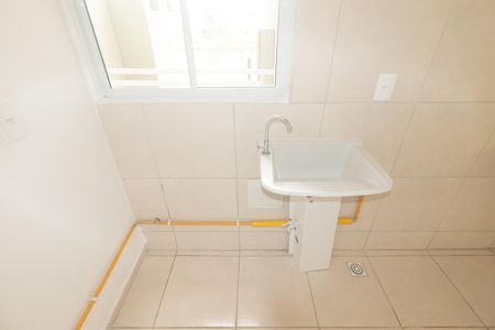 Apartamento para alugar com 44m², 2 quartos e 1 vaga Apartamento para alugar com 44m², 2 quartos e 1 vagaCozinha e Área de Serviço