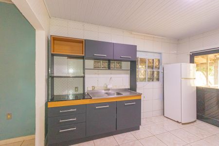 Casa à venda com 2 quartos, 108m² em Harmonia, Canoas