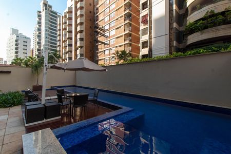 ÁREA COMUM - PISCINA de apartamento à venda com 1 quarto, 40m² em Cambuí, Campinas