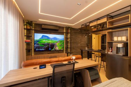 Apartamento à venda com 1 quarto, 40m² em Cambuí, Campinas