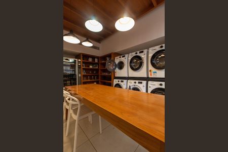 Apartamento à venda com 40m², 1 quarto e 1 vaga Apartamento à venda com 40m², 1 quarto e 1 vagaÁREA COMUM - LAVANDERIA