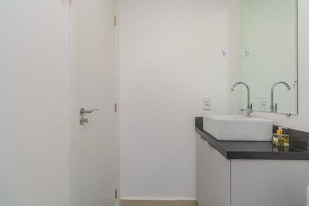 Apartamento à venda com 77m², 2 quartos e 1 vaga