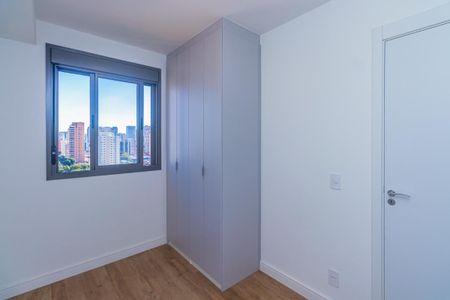 Apartamento à venda com 77m², 2 quartos e 1 vaga