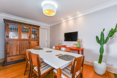 Apartamento à venda com 3 quartos, 247m² em Vila Suzana, São Paulo