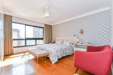 Apartamento à venda com 3 quartos, 247m² em Vila Suzana, São Paulo
