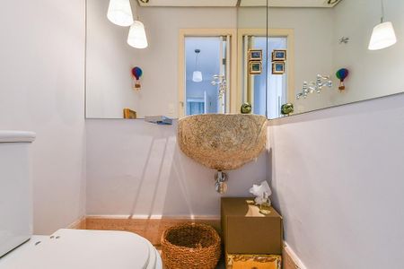 Apartamento à venda com 3 quartos, 247m² em Vila Suzana, São Paulo