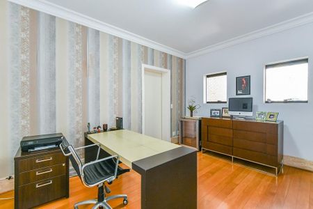 Apartamento à venda com 3 quartos, 247m² em Vila Suzana, São Paulo