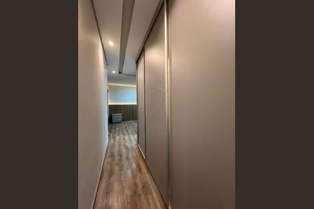 Casa de condomínio à venda com 183m², 3 quartos e 4 vagas